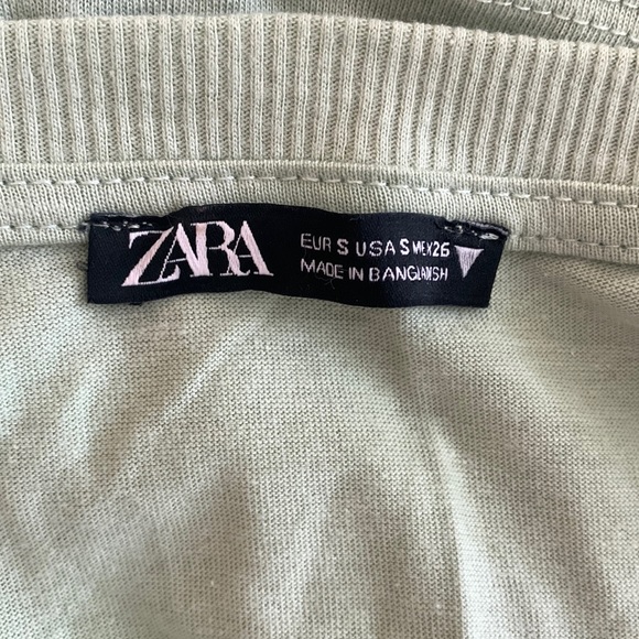 Zara V-neck t shirt in light green! Size small! Never worn! - Picture 6 of 6